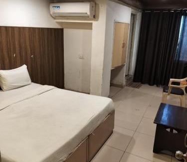 Jabalpur Hotel | Hotel Cozy Residency