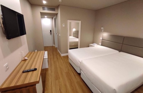 Nossa Senhora do Populo Hotel | Hotel Cristal Caldas