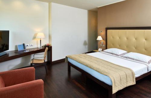 Montano Lucino Hotel | Hotel Cruise