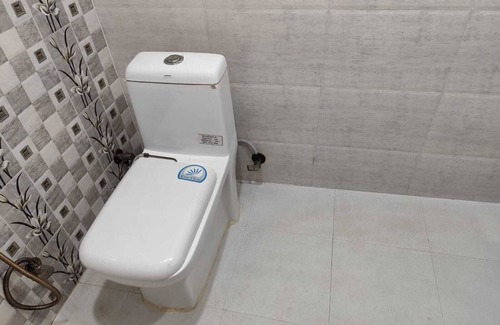 New Delhi Hotel | Hotel D-Down Town