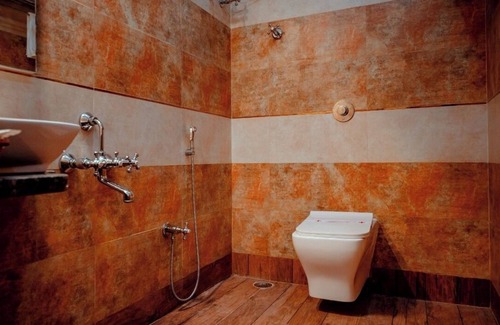 Rampur Hat Hotel | Hotel DC Star Rampurhat
