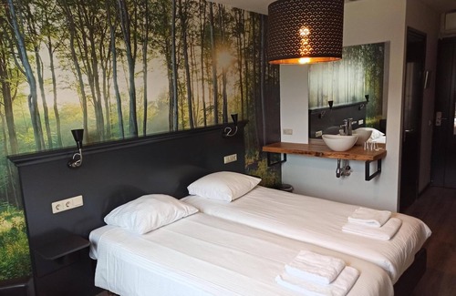 Municipality of Vught Hotel | Hotel De Kruishoeve