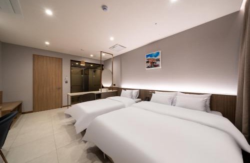 Asan Hotel | Hotel de Lily
