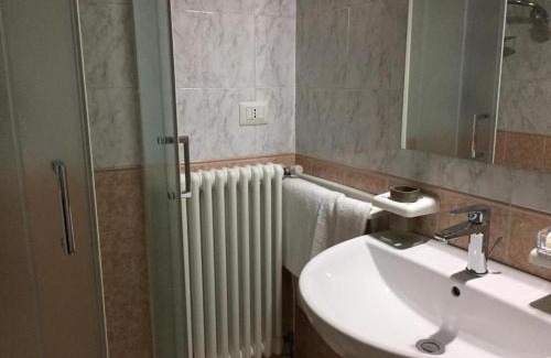 Parma Apartment | HOTEL DED 1 CHECKIN a RICHIESTA