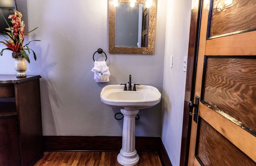 De Funiak Springs Hotel | Hotel DeFuniak