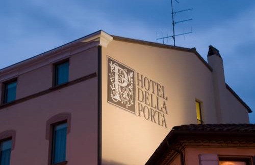 Santarcangelo di Romagna Hotel | Hotel Della Porta