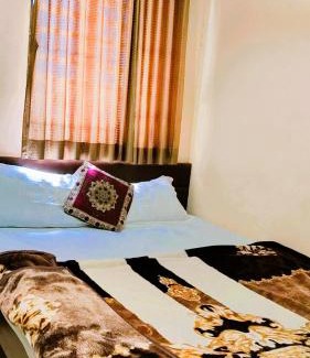 Bhuj Hotel | Hotel Desert Inn
