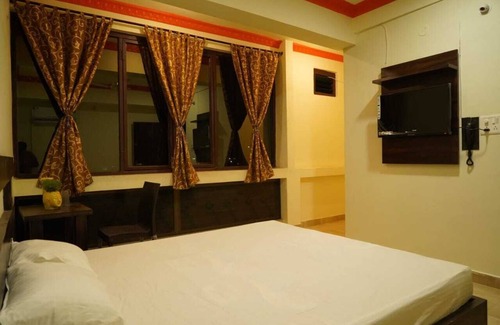 Ambikapur Hotel | Hotel Devraj