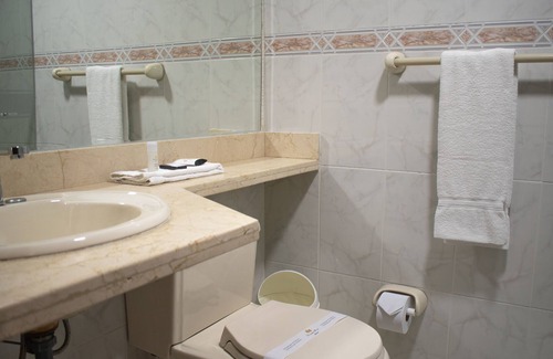 Duitama Hotel | Hotel Dinastia Real