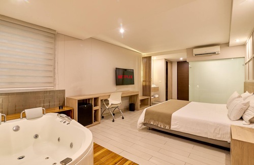 Zona Rosa Hotel | Hotel Dix