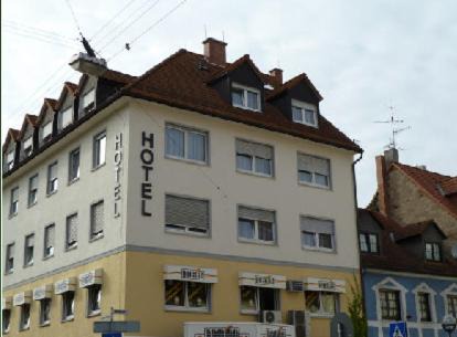 Hanau House | Hotel Domino