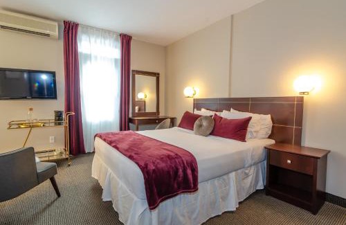 Sainte-Marie Hotel | Hotel Dorion