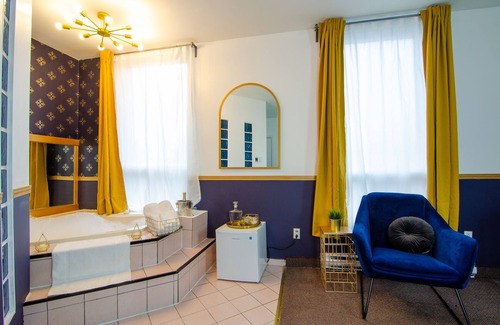 Sainte-Marie Hotel | Hotel Dorion