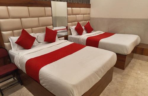 Kismat Nagar Bed & Breakfast | Hotel Dream Palace Residency - Near to US Embassy Bkc Mumbai