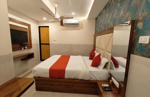 Kismat Nagar Bed & Breakfast | Hotel Dream Palace Residency - Near to US Embassy Bkc Mumbai