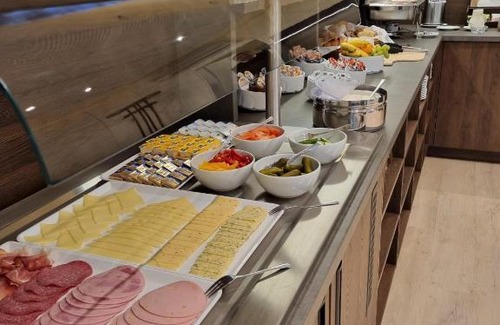 Elmshorn Hotel | Hotel Drei Kronen Elmshorn