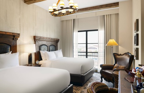 Fort Worth Hotel | Hotel Drover, Autograph Collection