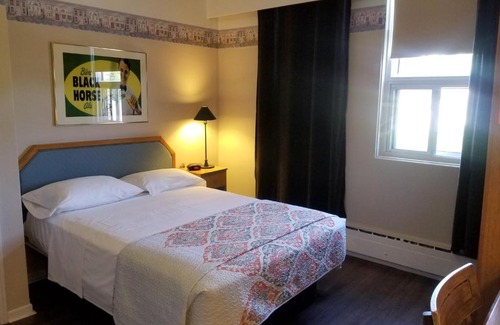 Chicoutimi Hotel | Hotel du Parc