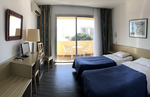 La Jetee Hotel | Hotel Du Port