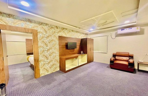 Shamshabad Hotel | Hotel Eagle Grand Airport Zone