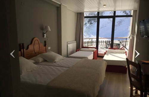 Candanchu Hotel | Hotel Edelweiss Candanchu