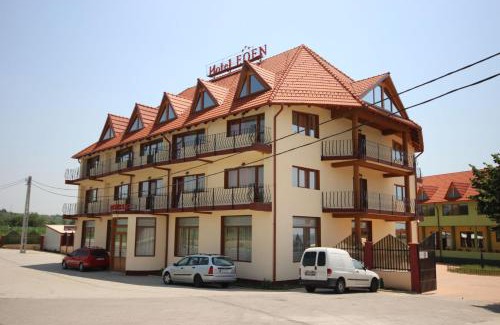 Simian Hotel | Hotel Eden