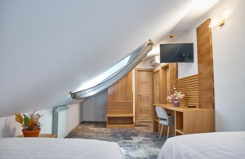Ramnicu Sarat Hotel | Hotel Eden