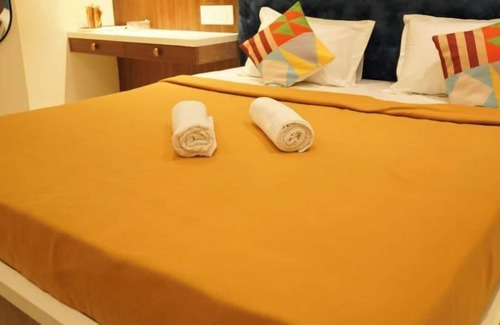 Goregaon East Hotel | Hotel Elegance