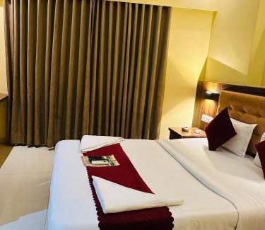 Sakinaka Hotel | Hotel Emerald Studio INN