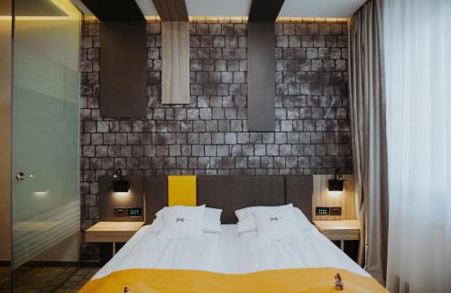 Cisnadie Hotel | Hotel Epic Centrum