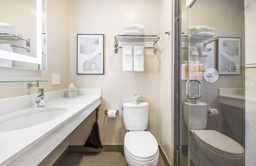 Little Saigon Hotel | Hotel EPIK