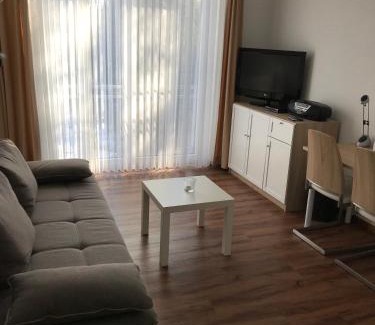 Tornesch Hotel | Hotel Esinger Hof garni