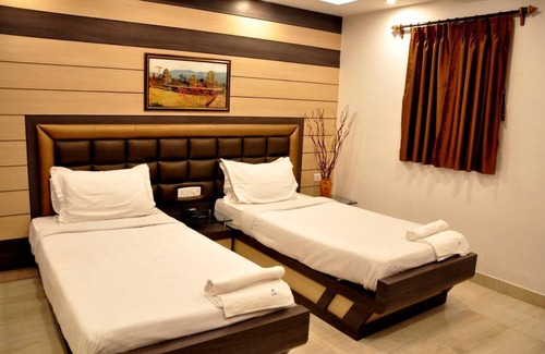 Bhowanipore Hotel | Hotel Esteem