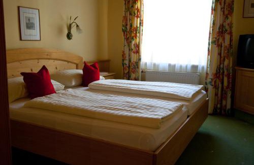Ried Hotel | Hotel Försterhof lebe pur, genieße den Tag
