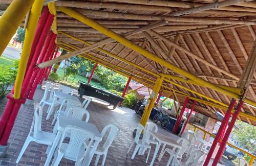 San Sebastian de Mariquita Hotel | Hotel flamingo real T