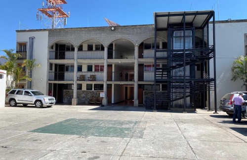 Ciudad Guzman Hotel | HOTEL FLAMINGOS DE CIUDAD GUZMAN