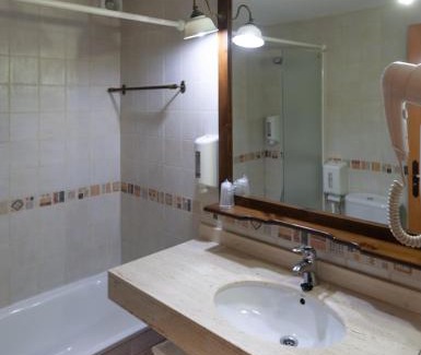 Llivia Hotel | Hotel Fonda Merce