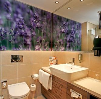 Gross Ellershausen Hotel | Hotel FREIZEIT IN