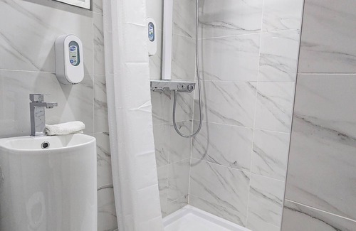 West Bronx Hotel | HOTEL FUEGO BRONX