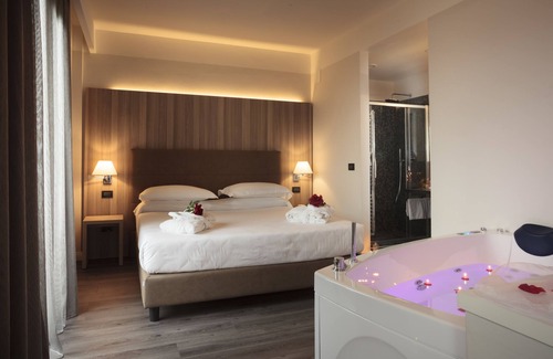 Citta di Castello Hotel | Hotel Garden Experience