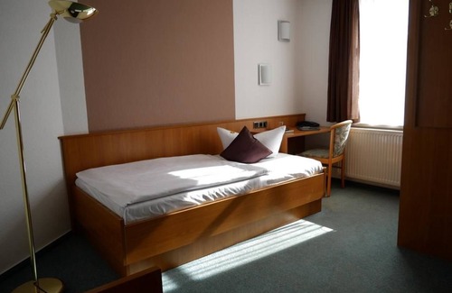 Niederwiesa Hotel | Hotel Garni Brauhof Niederwiesa