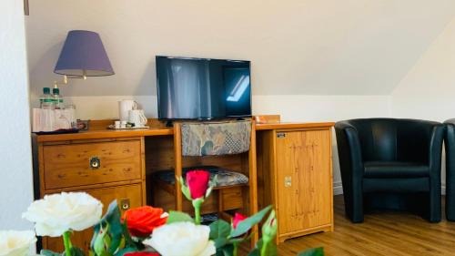 Rosbach vor der Hoehe House | Hotel Garni