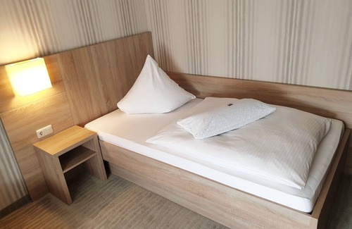 Kronach Bed & Breakfast | Hotel Garni Försterhof