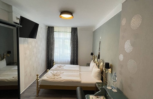 Eisenach Hotel | Hotel Garni Hennesburg