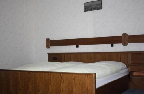 Heidenau Hotel | Hotel-Gasthaus Burmester