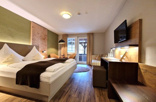 Unterglottertal Hotel | Hotel-Gasthaus Goldener Engel