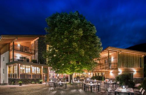 Sarntal Hotel | Hotel Gasthof Höllriegl