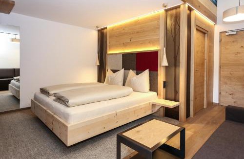 Sarntal Hotel | Hotel Gasthof Höllriegl