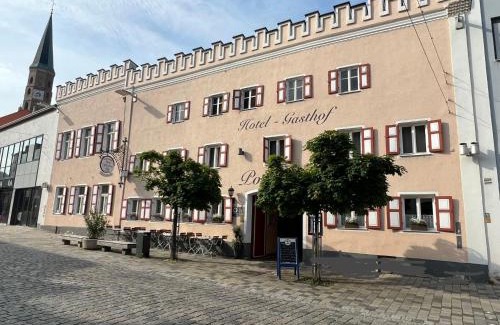Dingolfing Hotel | Hotel-Gasthof Postbräu Dingolfing