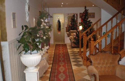 Saku Hotel | Hotel Getliin